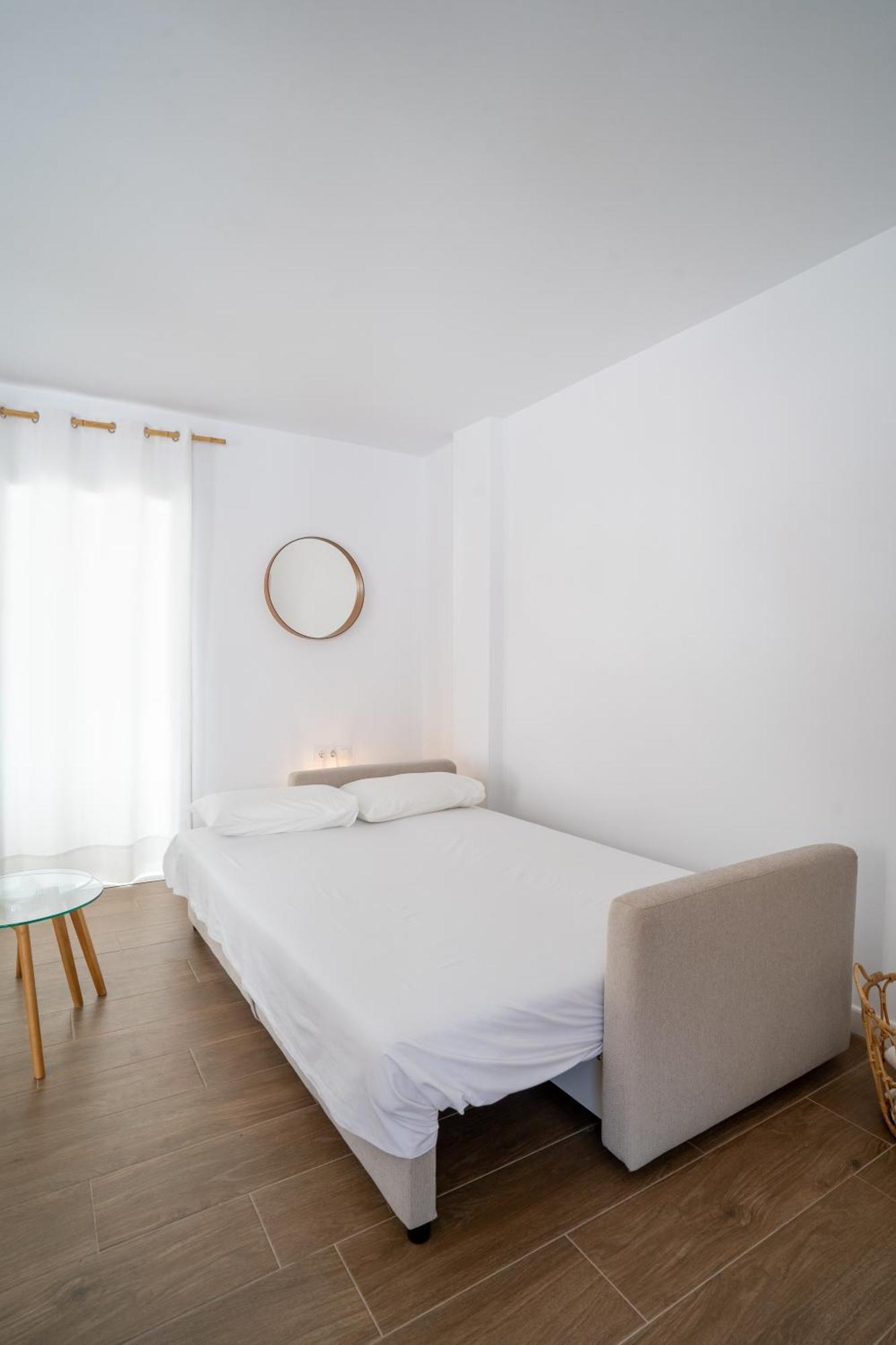 Trendyhomes Los Cinco Arcos Ніхар Екстер'єр фото